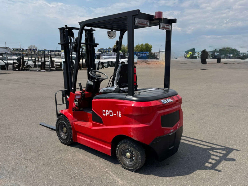 SD LANCH SDLOOL CPD-15 ForkLift  - Inquire for shipping quote